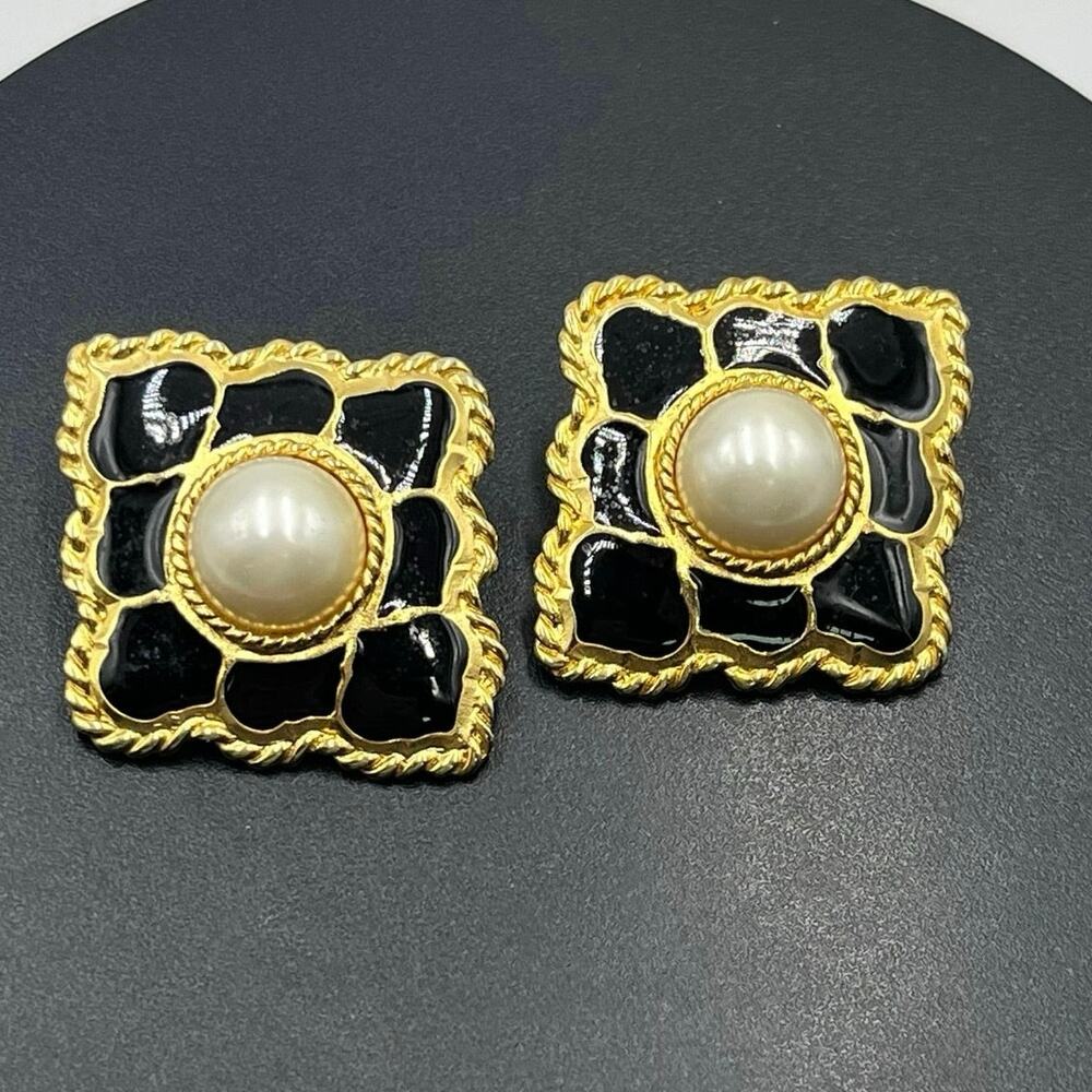 Edgar Berebi Vintage Moroccan Tile Black Enamel White Faux  Pearl Earrings‎